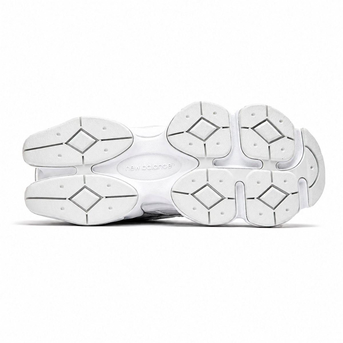 9060 Triple White – White