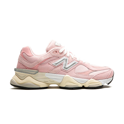 9060 Crystal Pink – Soft Pink, Cream