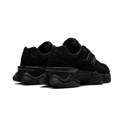 9060 Black Cat – Black