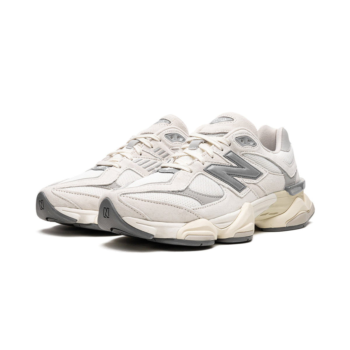 9060 Sea Salt – Off-White, Light Grey