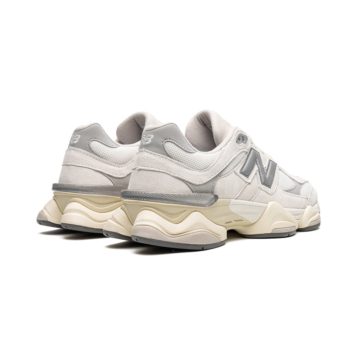 9060 Sea Salt – Off-White, Light Grey