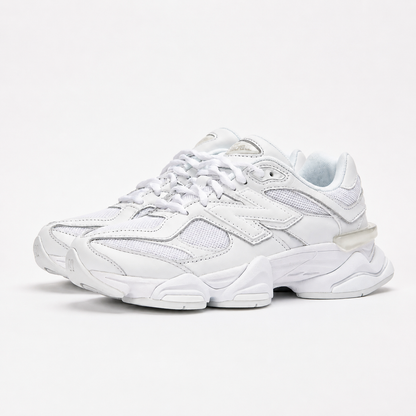9060 Triple White – White