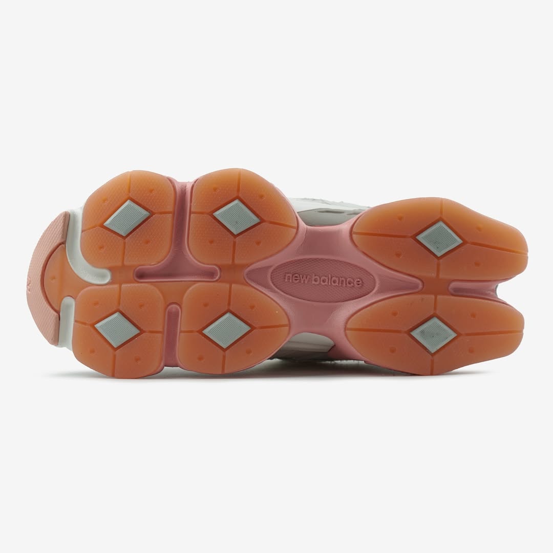 9060 Inside Voices – Grey, Peach, Pink