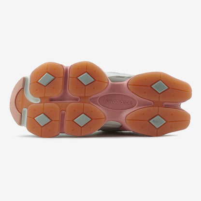 9060 Inside Voices – Grey, Peach, Pink