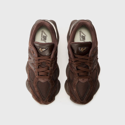 9060 Chocolate – Chocolate Brown