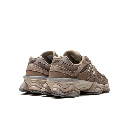 9060 Mushroom Brown – Mushroom Brown